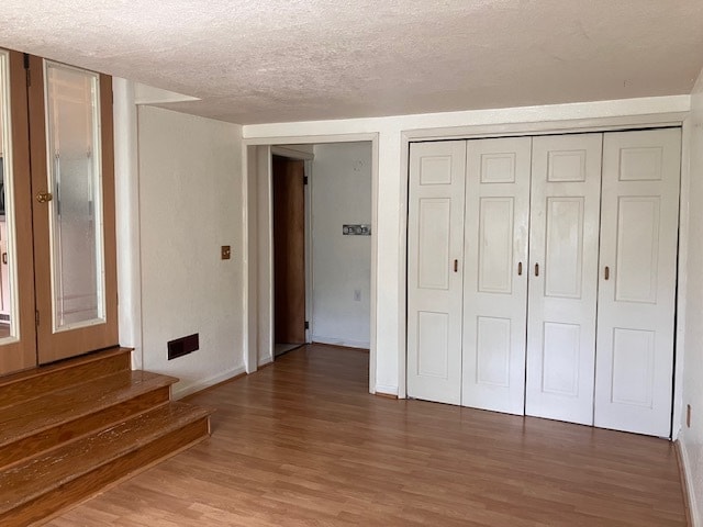 Building Photo - 1923 E Thornburgh Dr