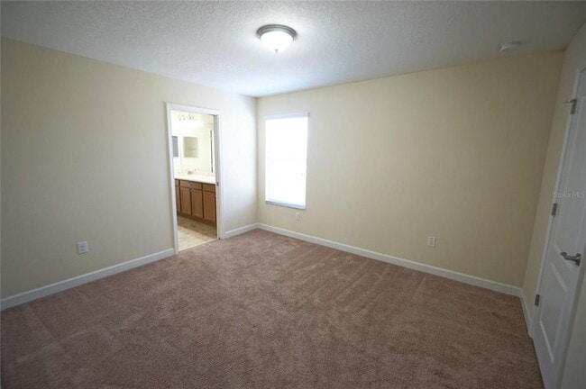 Building Photo - 2822 Lantern Hill Ave
