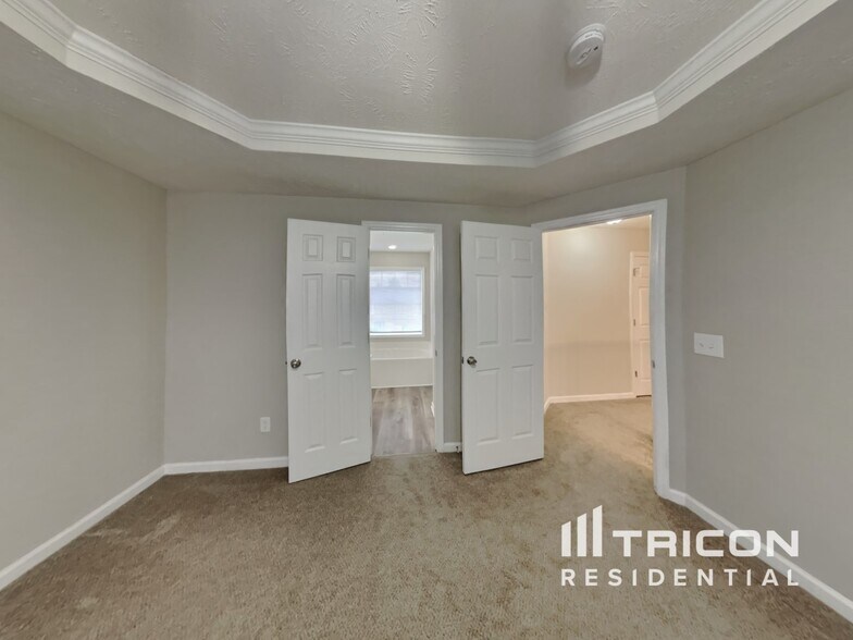 Building Photo - 147 Scotland Dr