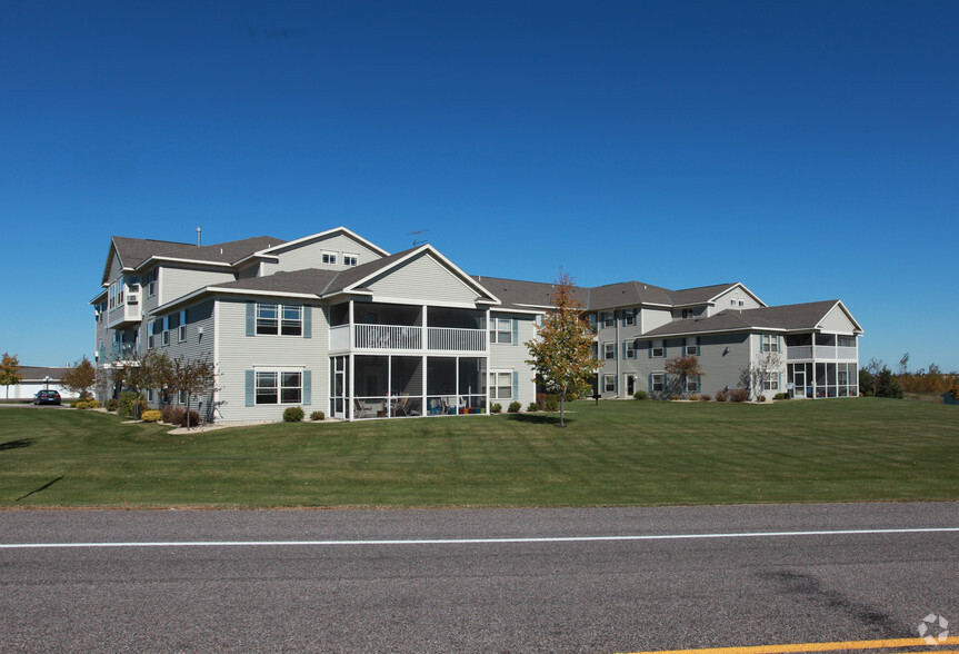 Primary Photo - Pheasant Ridge Apartments