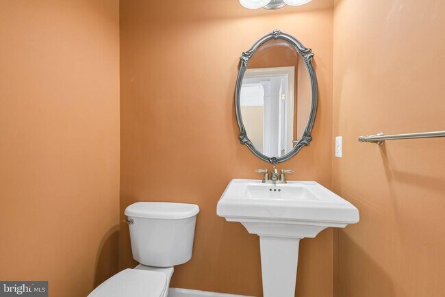 Building Photo - 7979 Vigne Ct