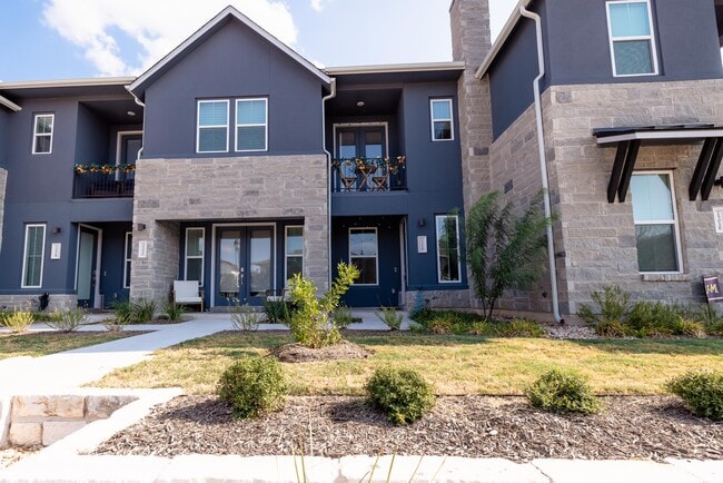 Building Photo - 2501 Simond Ave