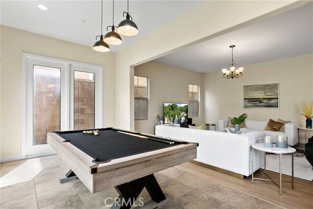 Building Photo - 105 Cordial