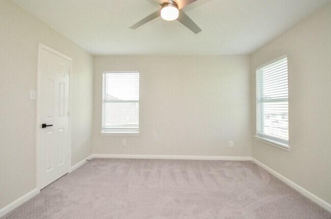 Building Photo - 16406 Star Canyon Ct