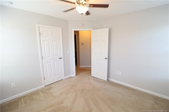 Building Photo - 408 Starkey St