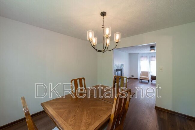 Building Photo - 3787 Etna Dr