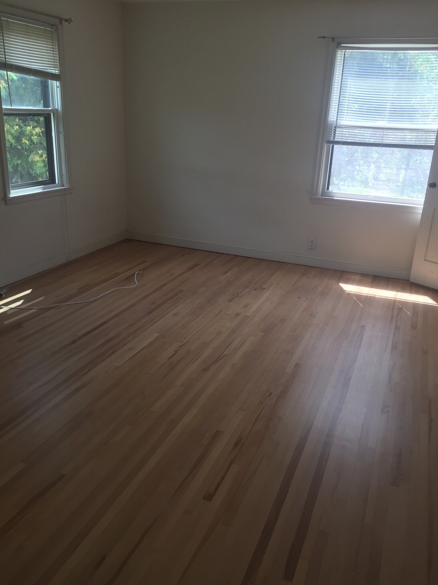 Hardwood Floors - 6216 W 34th St