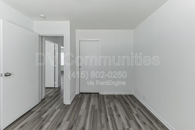 Building Photo - 2964 Werkridge Dr