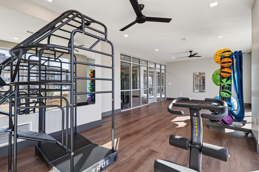 Building Photo - The Slate