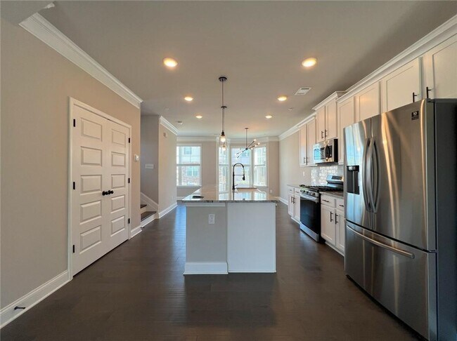 Building Photo - 1755 Prelude Pte
