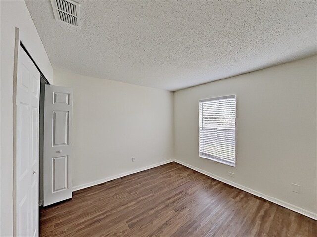 Building Photo - 2033 Fish Eagle St