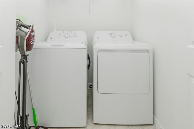 Building Photo - 6046 National Blvd