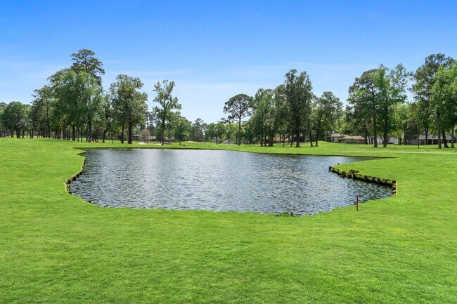 Building Photo - 12500 Melville Dr