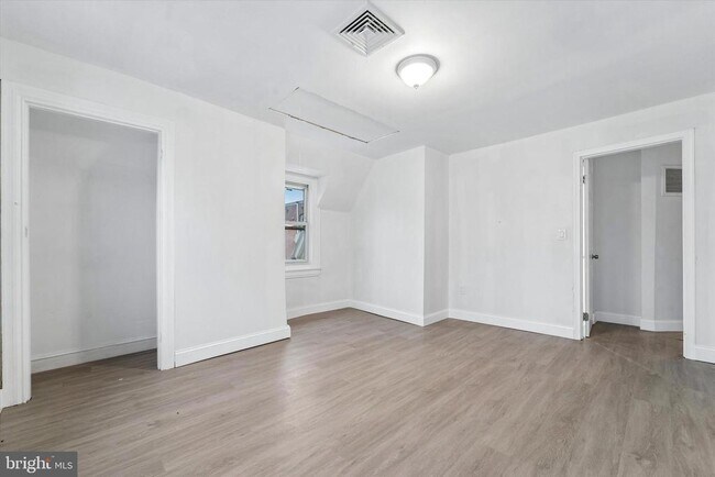 Building Photo - 79 High St