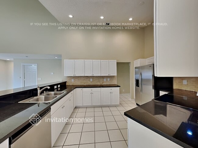 Building Photo - 1828 NW 109th Ave