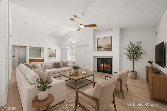Building Photo - 360 Humboldt North Dr