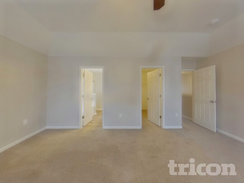 Building Photo - 1221 Jordans Pond Ln