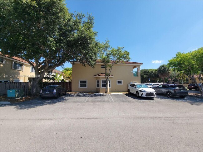 Building Photo - 6965 NW 173rd Dr