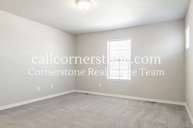 Building Photo - 4215 Samaritan Lp