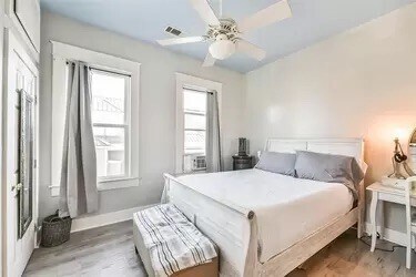 Building Photo - 1015 26th St