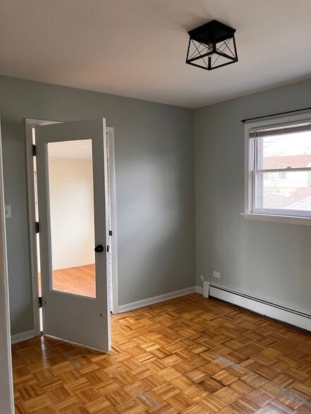 Building Photo - 6550 W Ebinger Dr