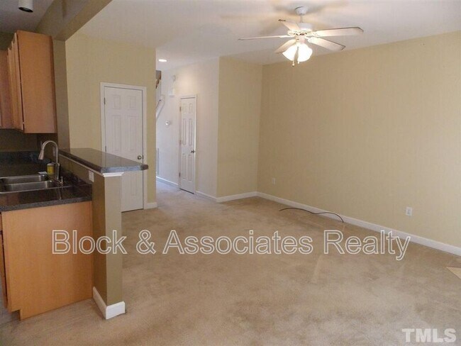 Building Photo - 5523 Cottonrose Ln