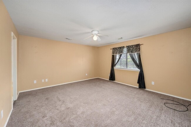 Building Photo - 3702 Bent Springs Ln
