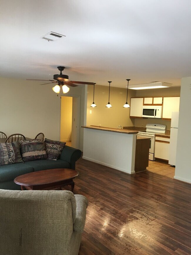 Building Photo - Tillman Place, 121