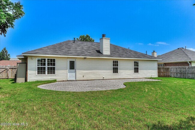 Building Photo - 135 Summerfield Cir