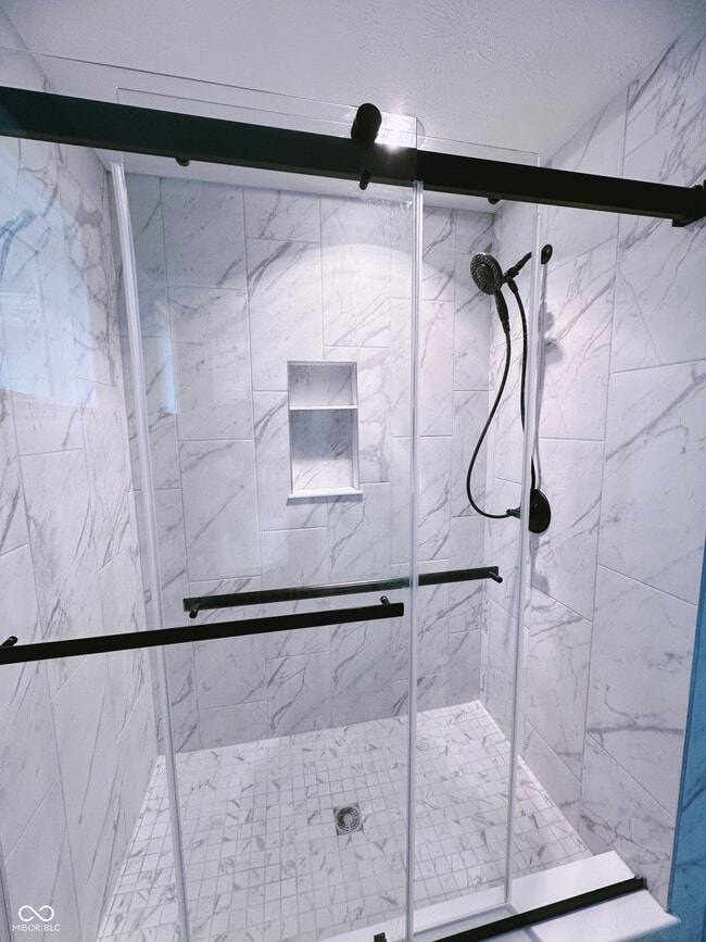 Building Photo - 14451 Integrity Ct