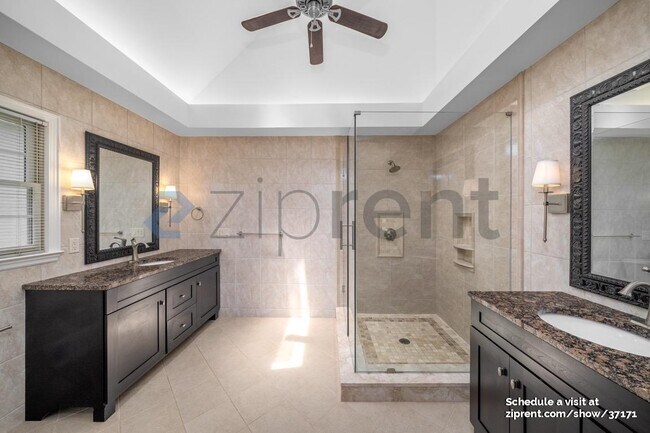 Building Photo - 4990 Sawgrass Pl NW