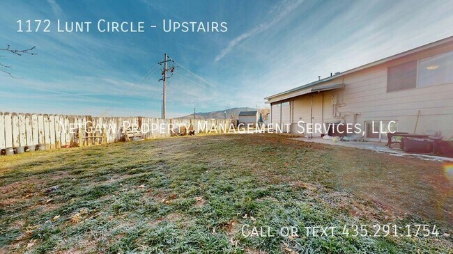 Building Photo - 1172 Lunt Cir