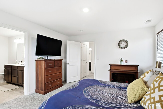 Building Photo - 3818 Doherty Ln