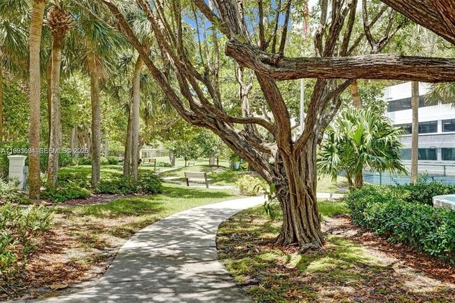 Building Photo - 1201 S Ocean Dr