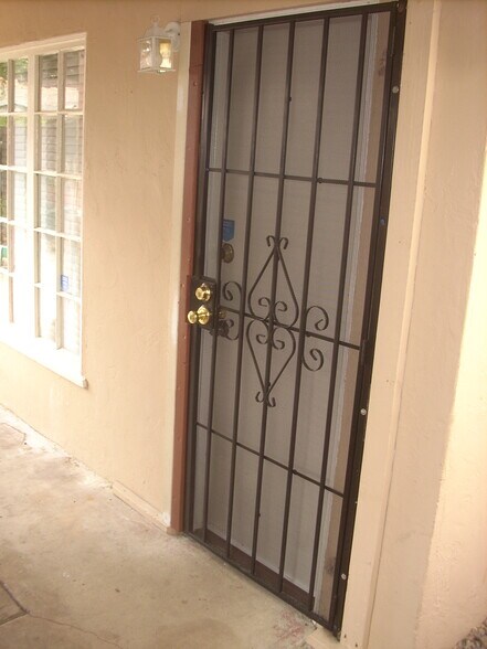 Building Photo - 4051 Promontory St