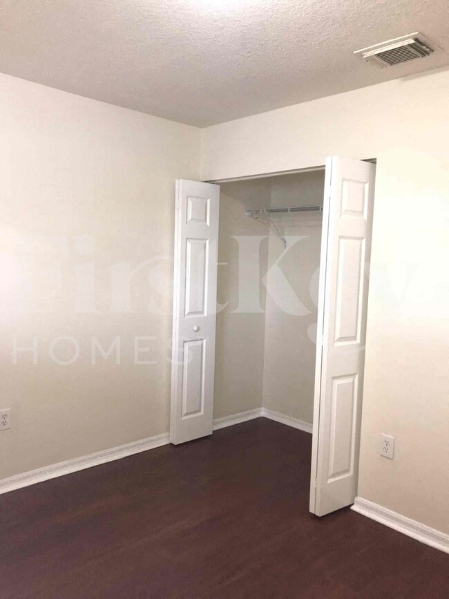 Building Photo - 2851 SW 193rd Terrace