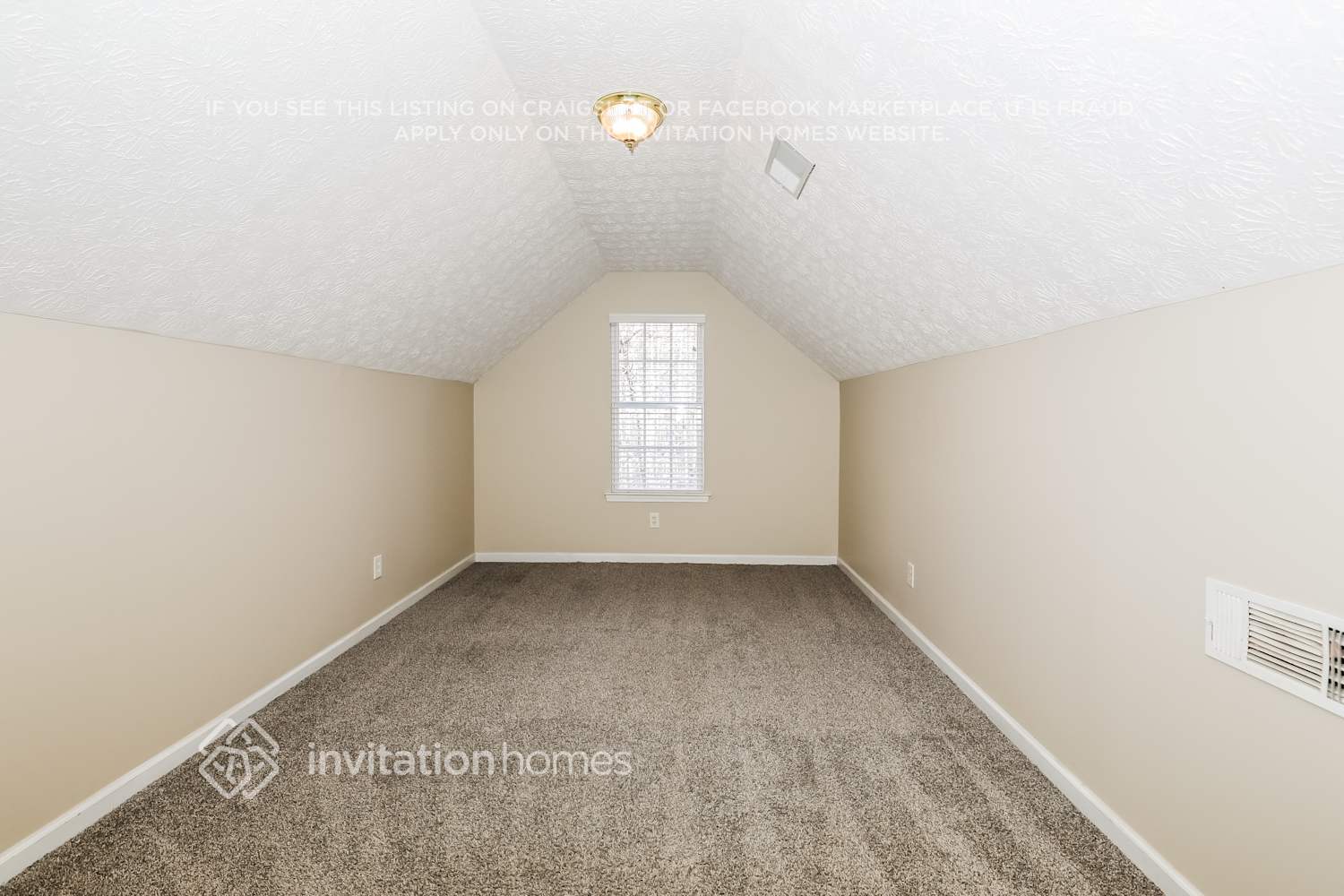 Building Photo - 175 Dillion Dr