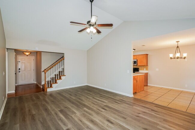 Building Photo - 7405 E Winchester Dr