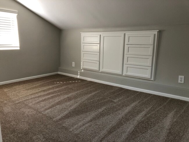 Building Photo - Coming Soon! Park Place Bluffs Unit!