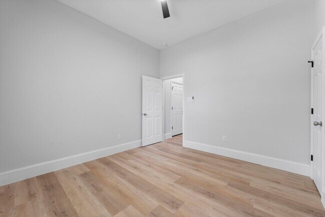 Building Photo - 478 Stephen F Austin Dr