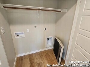 Building Photo - 151 Twin Elm Dr