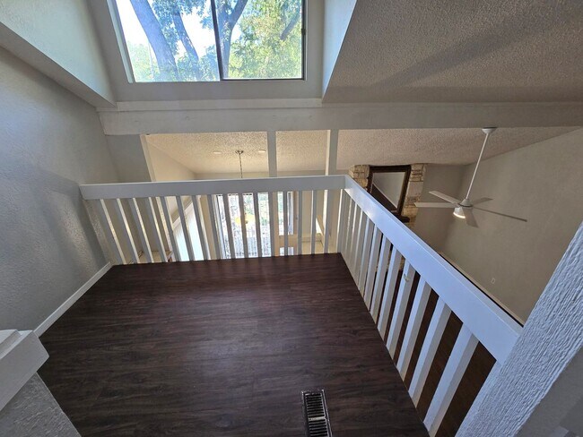 Building Photo - 1713 Cinnamon Path