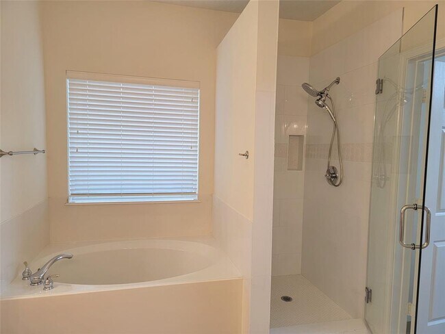 Building Photo - 11404 Tidenhaven Ct