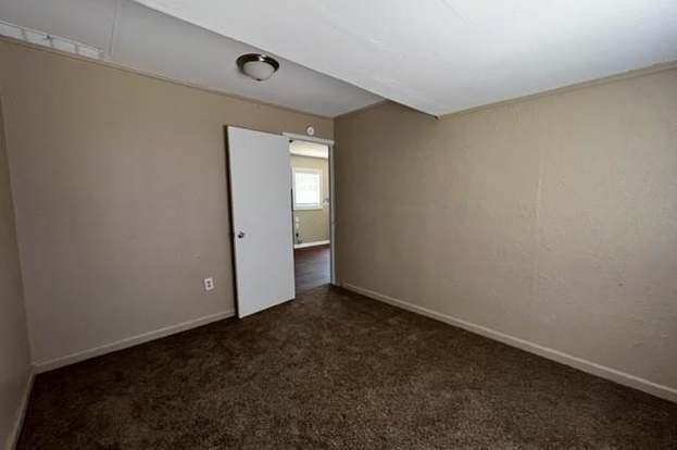 Building Photo - 1349 Graham St