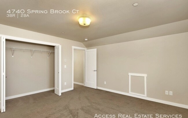 Building Photo - 4740 Spring Brook Ct