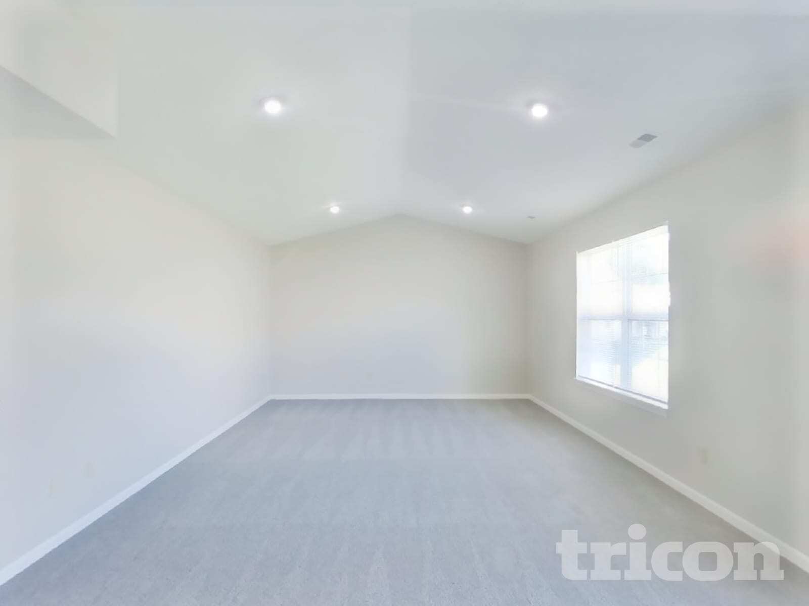 Building Photo - 4002 Caddy Way