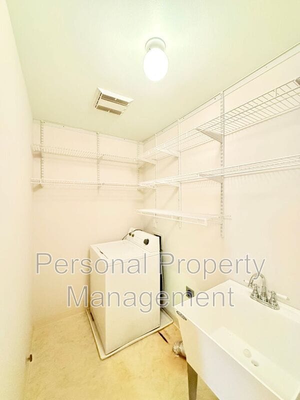 Building Photo - 15315 NE 181st St