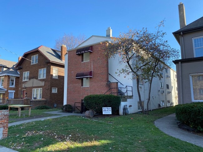 Primary Photo - 47 E 17th Ave