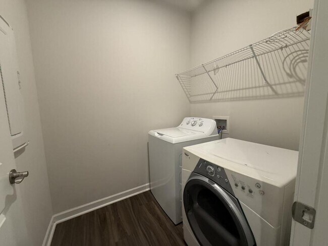 Building Photo - 9154 Widden Wy