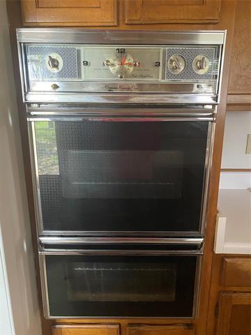 Building Photo - 404 McSmith Ct